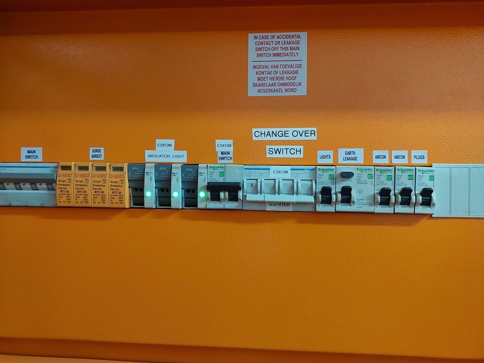 Large Farm Hybrid - 300 kVA