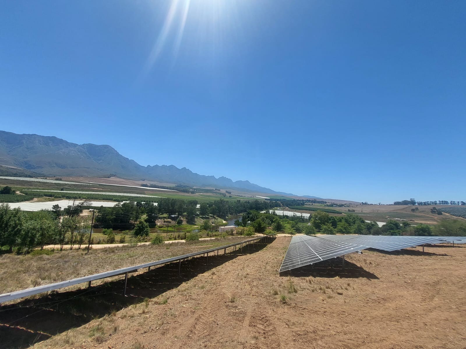 Large Farm Hybrid - 300 kVA